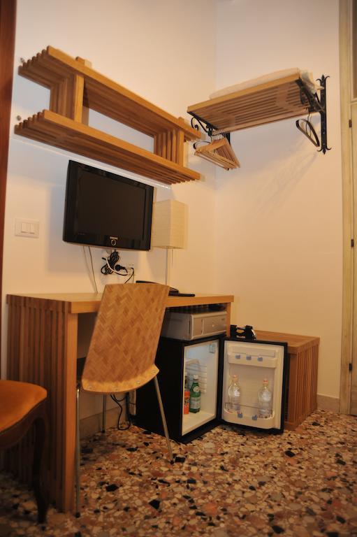 3C B&B Velence Szoba fotó